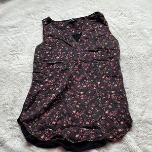 Le Château Black Floral Sleeveless Blouse - Size XXS